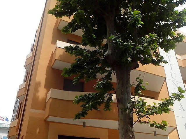 Domus Apart-hotel 4*