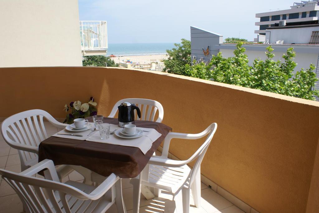 Domus Apart-hotel 4*